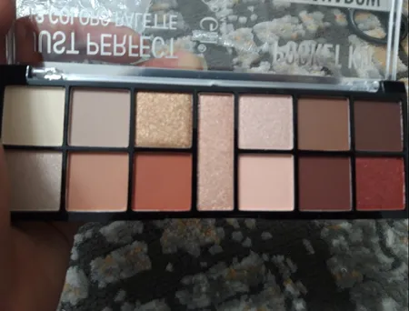 پالت سایه چشم دودو گرل مدل POCKET KIT شماره 03