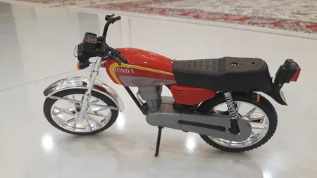 موتور بازی مدل HONDA CG 125