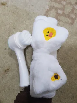 هدبند آرایشی مدل chmish به همراه برس