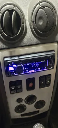 پخش کننده خودرو دنای مدل DE-C8022D