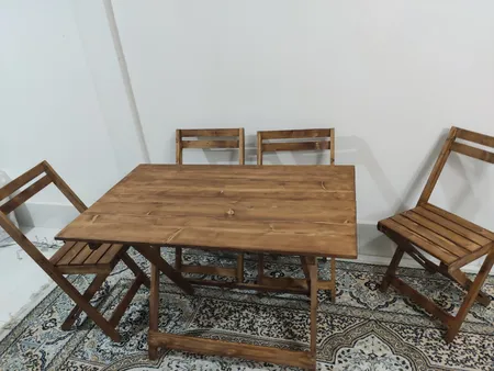 میز و صندلی ناهارخوری چهار نفره مدل تاشو مجموعه 5 عددی