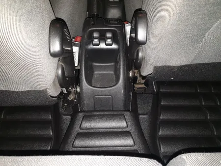 کفپوش سه بعدی چرمی خودرو بابل کارپت مناسب برای پژو 206