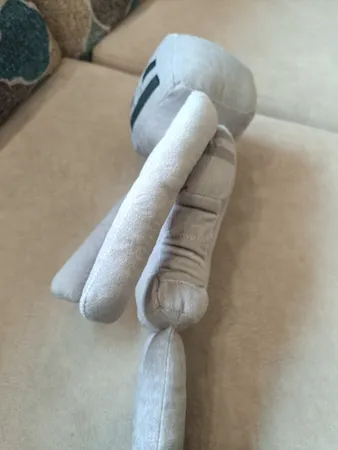 عروسک یانیک مدل شخصیت ماینکرافت اسکلت کد 100271 ارتفاع 43 سانتی متر