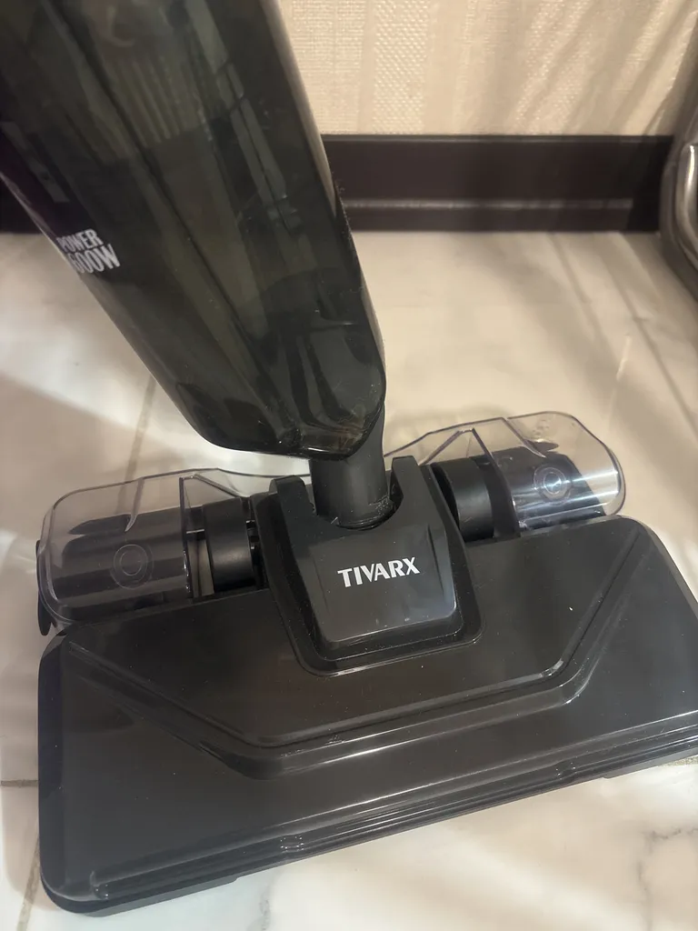 جاروبرقی پرتابل 600 وات تیوارکس مدل 8010