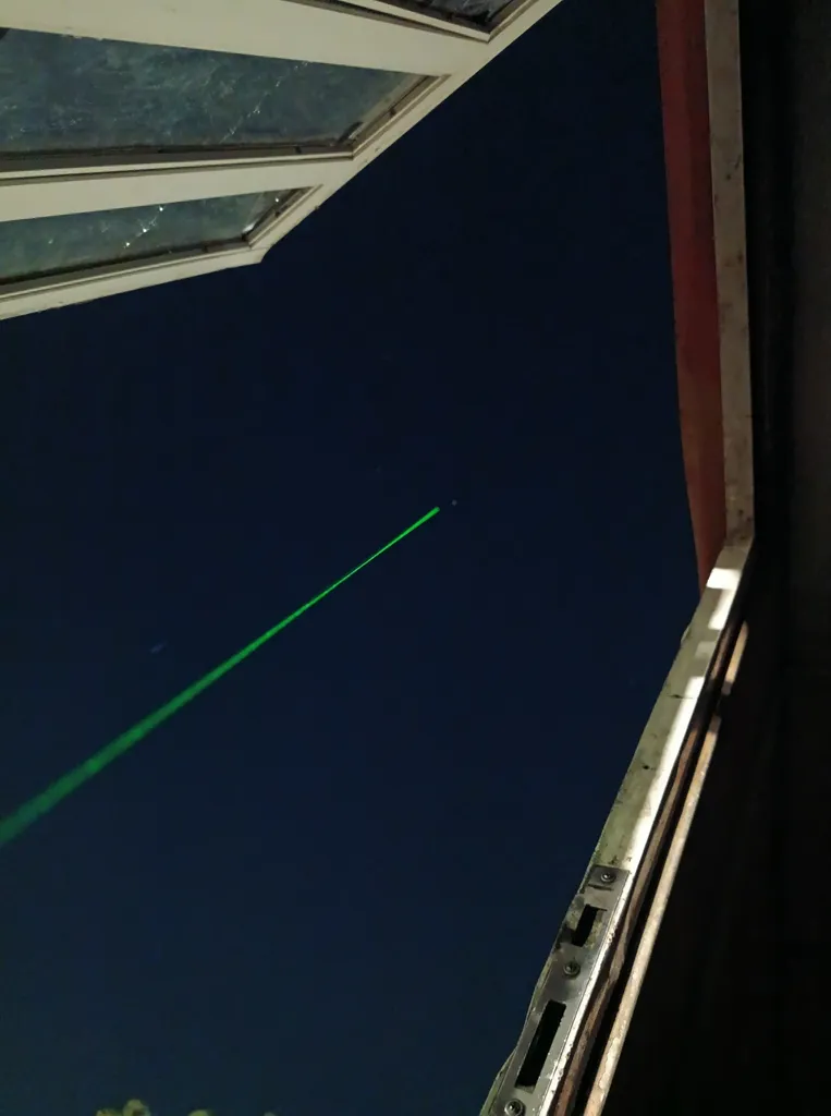 لیزر پوینتر مدل YL-303