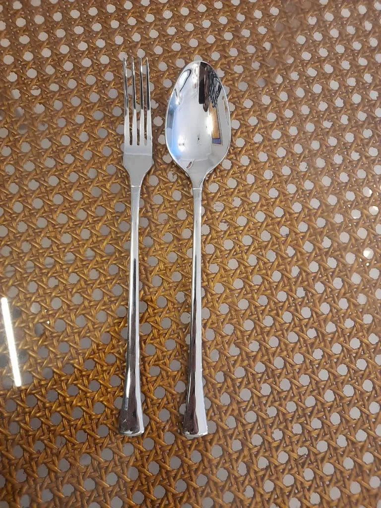 سرویس قاشق و چنگال 15 پارچه جی فی نی مدل 04