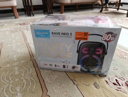 اسپیکر بلوتوثی قابل حمل انکر مدل Sound core Rave Neo 2 A33A1