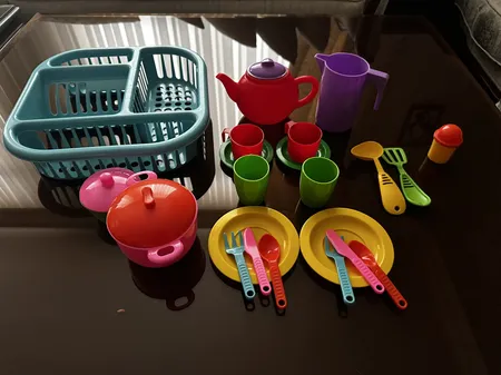 اسباب بازی لوازم آشپزخانه زرین تویز مدل M9