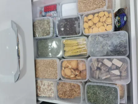 ظرف نگهدارنده پولاد پویش مدل فریزری و مایکروویوی پلمپ شونده کد 400cc بسته 40 عددی