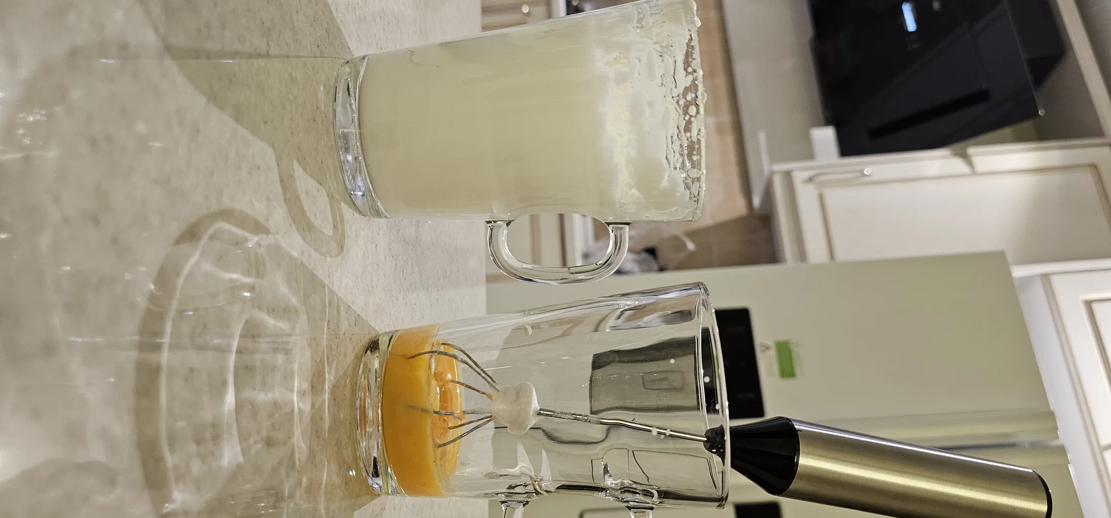 همزن مدل کف ساز و فومر UL-2208