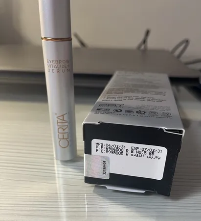 سرم تقویت کننده ابرو سریتا مدل VITALIZE حجم 8 میلی لیتر