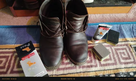 واکس براق کننده کفش پی واکس مدل pwax 5 به همراه اسفنج