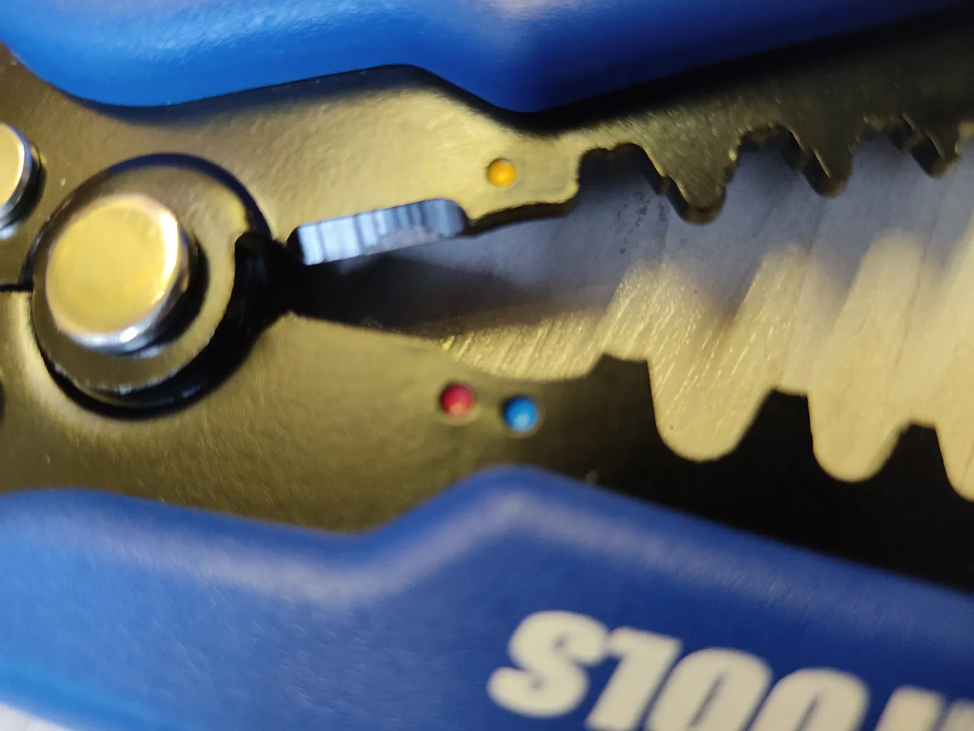 سیم لخت کن اتوماتیک وی تولز مدل VT2192 سایز 8 اینچ