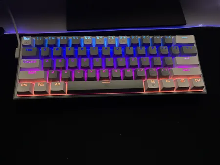 کیبورد گیمینگ ردراگون مدل K617 FIZZ، سوییچ مکانیکال قرمز، Tenkeyless، نورپردازی RGB