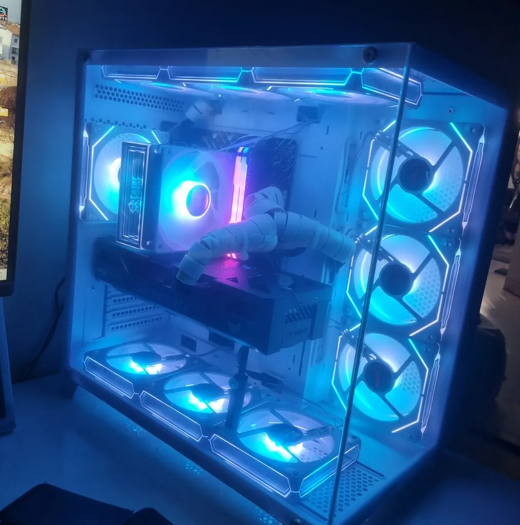 کیس کامپیوتر گیمینگ فاطر مدل FG-880W