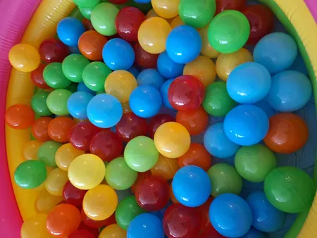 توپ استخر مدل زیبا بسته 150عددی