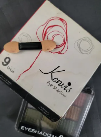 پالت سایه چشم کنویس مدل KN04