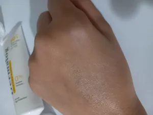 تجریه خرید کرم ضدآفتاب درمالوگ مدل Invisible، حجم 50 میلی‌لیتر