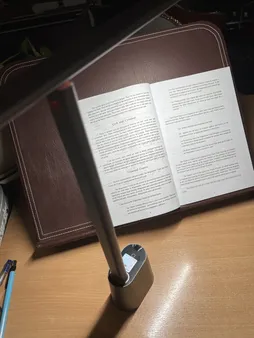 چراغ مطالعه باسئوس مدل Desk lamp