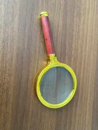 ذره بین مدل80 MAG