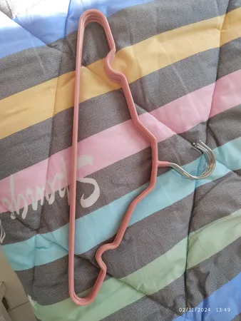 چوب لباسی کد 01 بسته 5 عددی