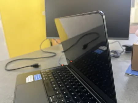 محافظ صفحه نمایش نانوگلس مدل لجند مناسب برای لپ تاپ اپل MacBook Air M2 13.6