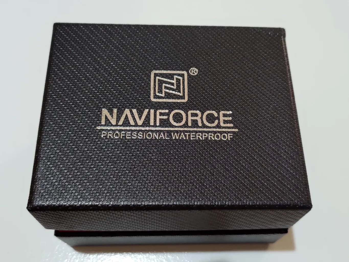 ساعت مچی عقربه ای مردانه نیوی فورس مدل NF9068M - FE-ME-ME