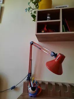 چراغ مطالعه مدل EN-101 همراه با لامپ ال ای دی 6 وات سهند E27