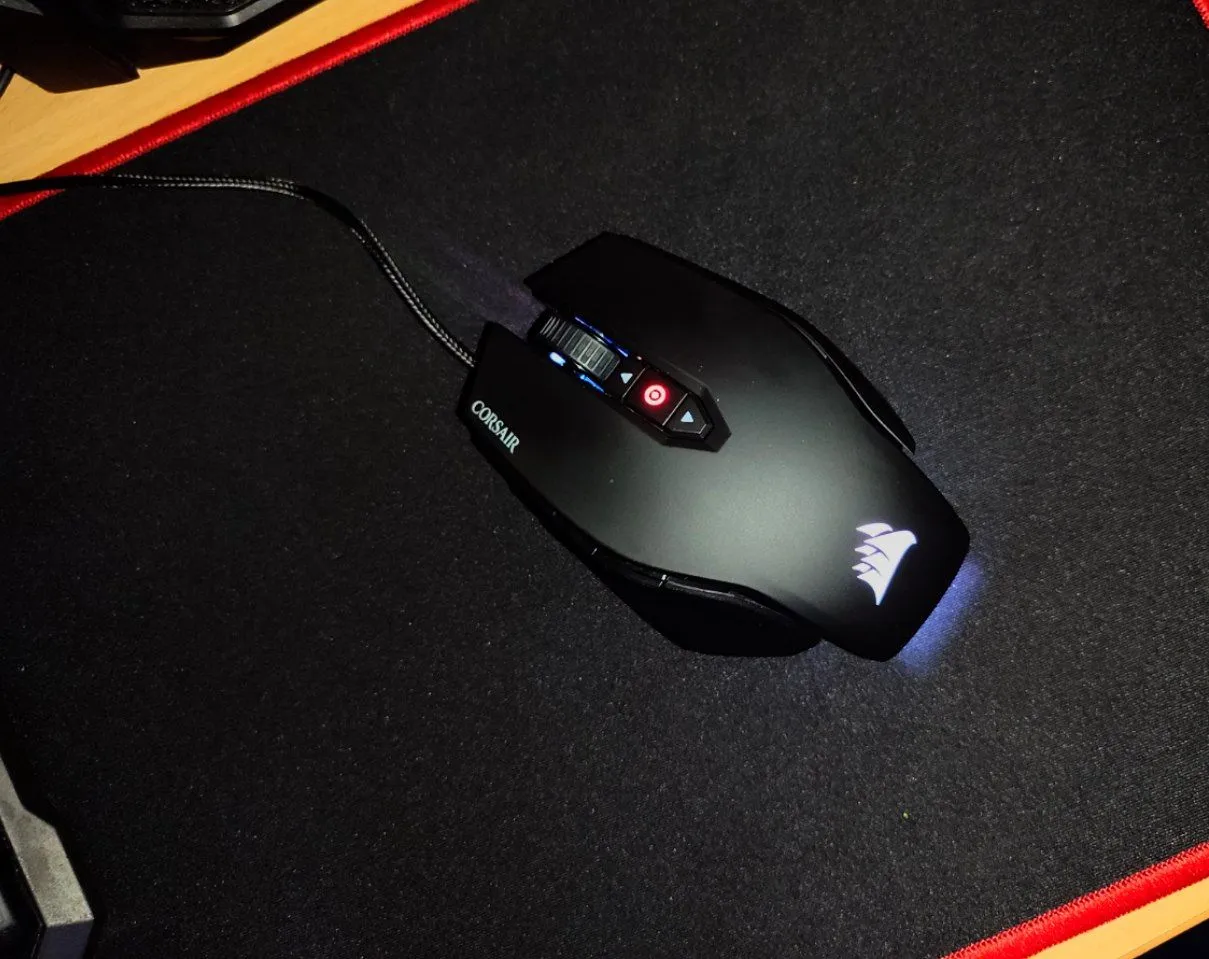 ماوس مخصوص بازی کورسیر مدل M65 PRO RGB