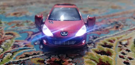 ماشین بازی مدل عقبکش 207 صندوق دار