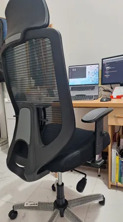 صندلی مدیریتی کادی نو مدل پشت توری VIP