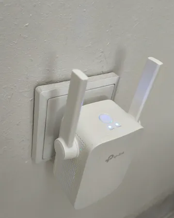 توسعه دهنده شبکه بی‌سیم تی پی-لینک مدل TL-WA855RE - V5