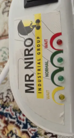 محافظ ولتاژ مستر نیرو مدل چهار خانه کد 043