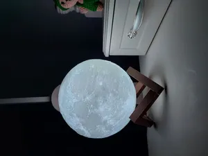 تجریه خرید آباژور رومیزی مدل کره ماه رقص نور با موزیکL4