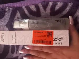 تجریه خرید اسپری تثبیت کننده آرایش دونادیا مدل 00 حجم 80 میلی لیتر