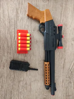 تفنگ بازی گلدن گان مدل naabsell-p200 مجموعه 4 عددی