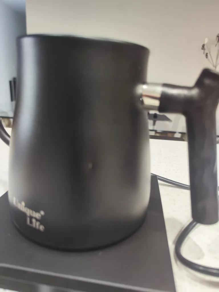 کتری برقی یونیک لایف مدل UL -662