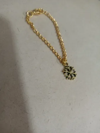 آویز ساعت زنانه طرح دانه برف