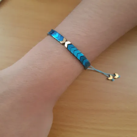 دستبند کد B02