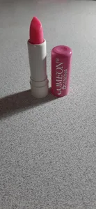 تجریه خرید بالم لب کامان مدل STRAWBERRY SHINE