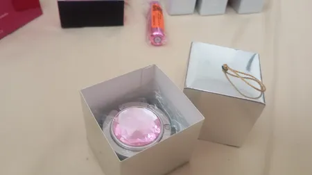 هنگر کیف زنانه مدل کریستالی ورونا