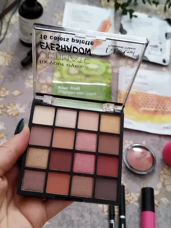 پالت سایه چشم دودو گرل شماره 01