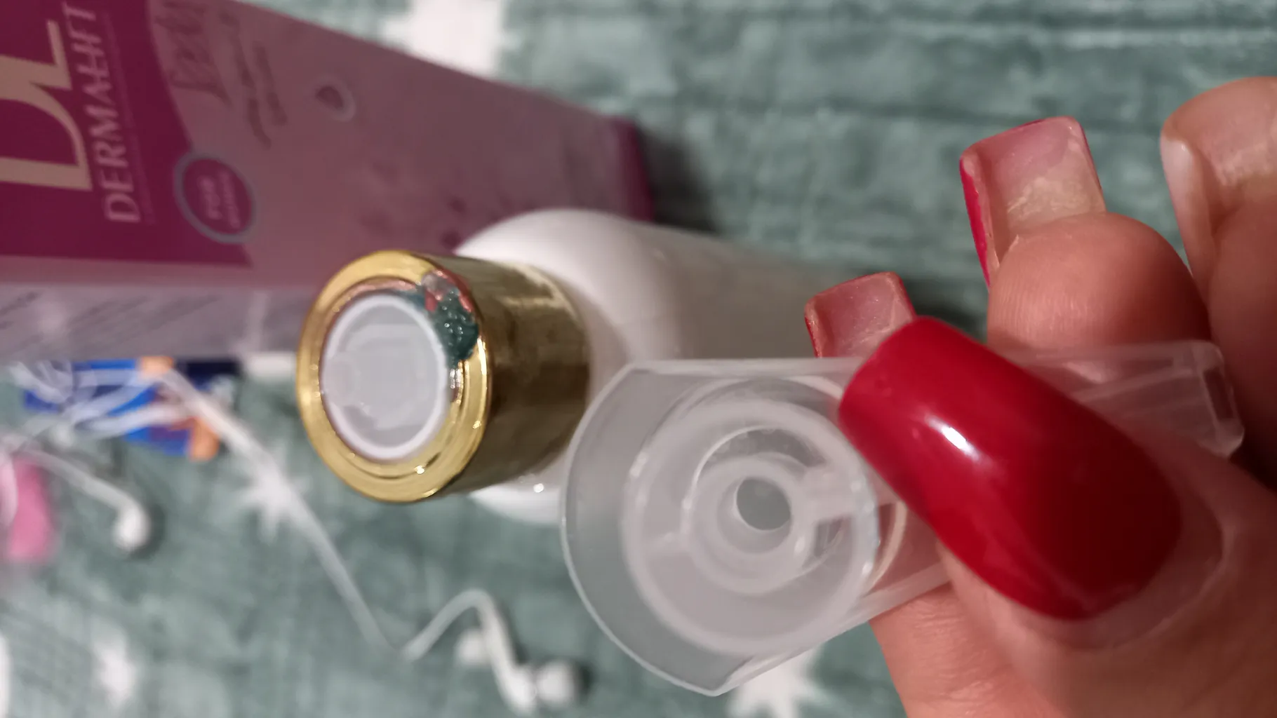 ژل بهداشتی بانوان درمالیفت مدل 01 حجم 200 میلی لیتر