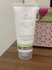 تجریه خرید كرم مرطوب كننده مناسب پوستهای چرب سینره حجم 65 میلی‌لیتر