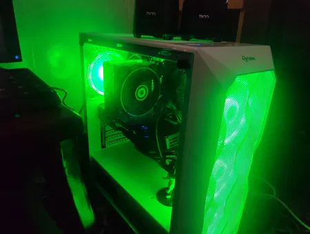 کیس کامپیوتر گیمینگ فاطر مدل FG-730-W