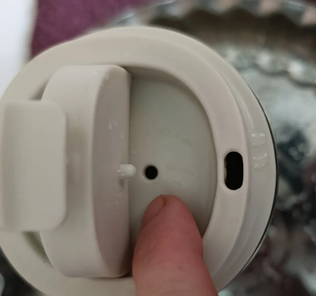 ماگ سفری مدل هوشمند Coffee 1002 گنجایش 0.51 لیتر