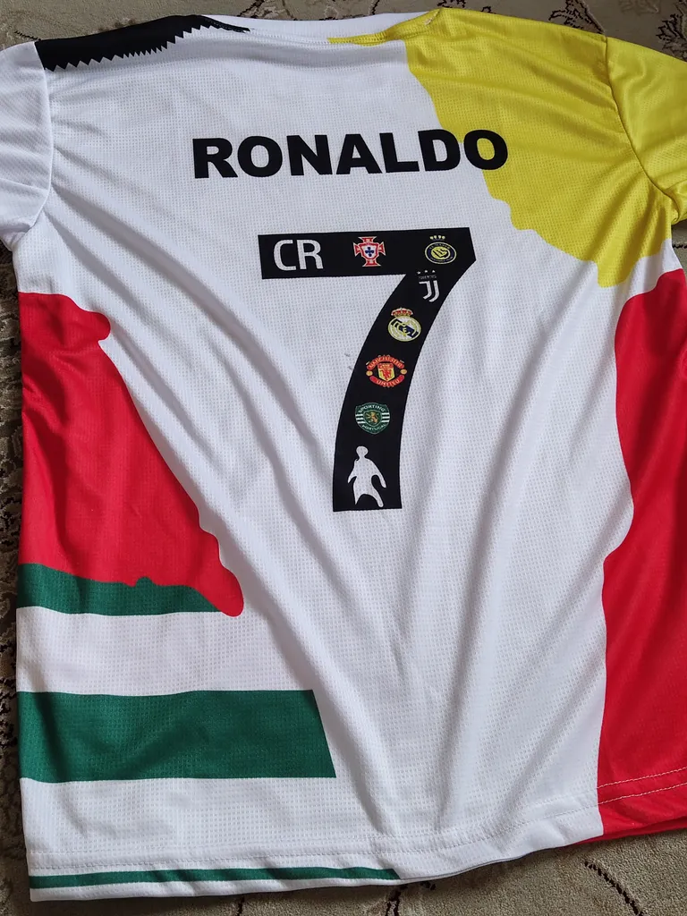 ست 4 تکه لباس ورزشی پسرانه مدل منتخب رونالدو