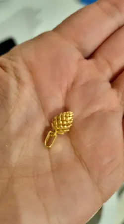 آویز گردنبند طلا 18 عیار زنانه تاج مدل A717