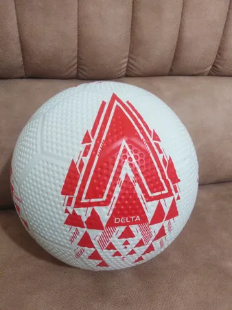 توپ فوتبال بتا مدل DELTA سایز 4