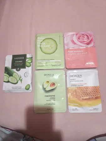 ماسک صورت سادور مدل آبرسان وزن 25 گرم مجموعه 4 عددی